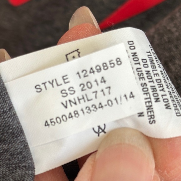 Under Armour X Marvel Gray HeatGear T-Shirt w/ Red Spider Logo Loose Fit YLG - Picture 6 of 8